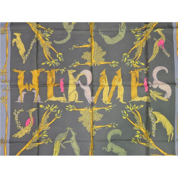 Hermès Green and Yellow Silk Scarf - Picture 2 of 11